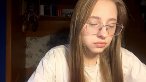 Vicky online show from 04.06.26