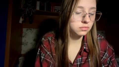 Vicky online show from 04.09.26