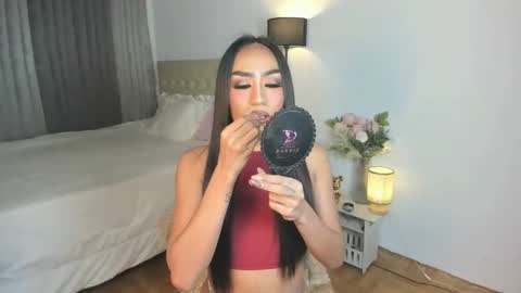 Arra Brown online show from 11.08.25