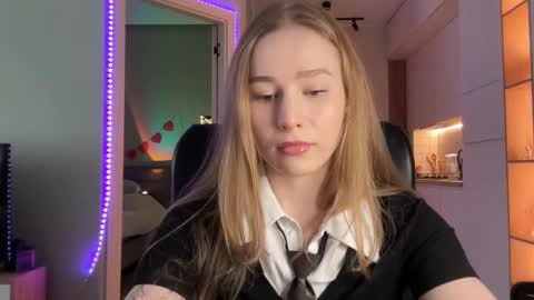 Alisa online show from 12.13.24