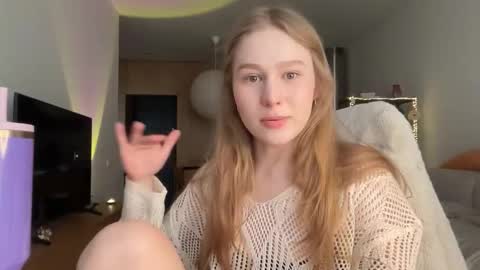 Alisa online show from 11.13.25