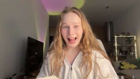 Snapshot of whoisalisa chatting on 02.24.26 Alisa online show from 02.24.26