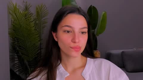 whoislulu online show from 02.08.25