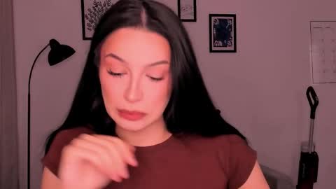 whoislulu online show from 11.01.25