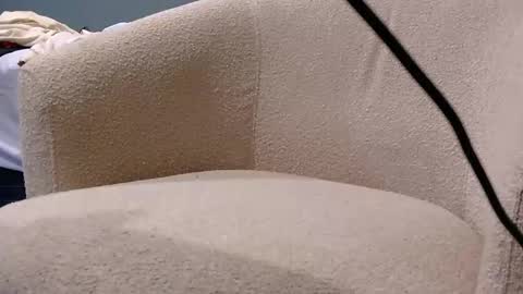 whoopthereitis8 online show from 10.22.25