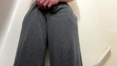 whosstin online show from 10.31.25