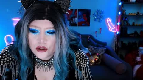 Laura  online show from 12.28.24