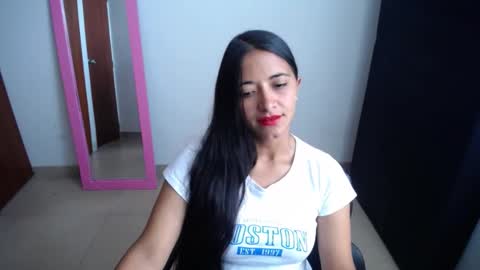 Ilauren online show from 02.10.25