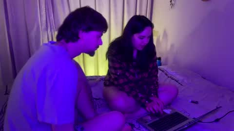 Snapshot of wild_couple56 chatting on 08.03.26 Wild Couple online show from 08.03.26