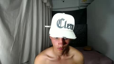 Snapshot of wild_fantasy_69 chatting on 01.14.25 wild_fantasy_69 online show from 01.14.25