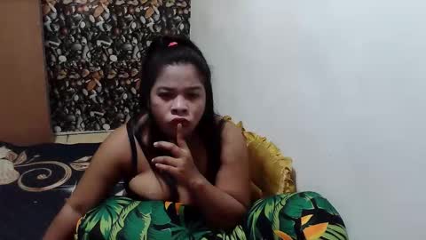 Snapshot of wild_flower_69 chatting on 02.03.26 wild_flower_69 online show from 02.03.26