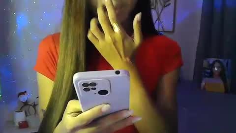 Snapshot of wild_flowerx21 chatting on 01.14.25 Analyn online show from 01.14.25