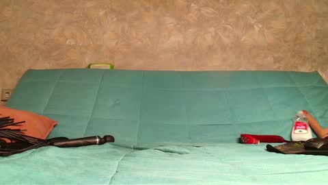 Anny online show from 01.27.25