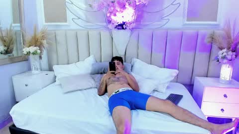 wild lovers  online show from 04.04.26