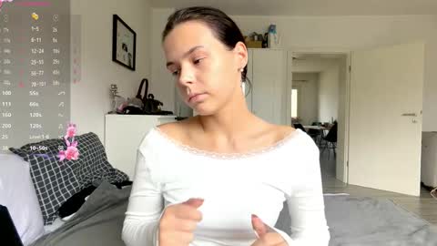 Mia online show from 02.13.26