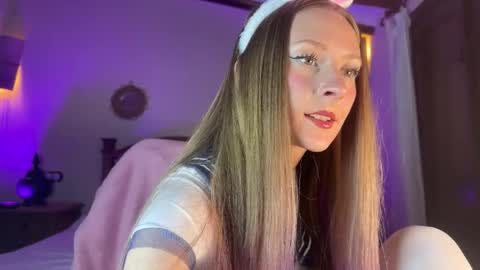 OF JunoHoly online show from 04.06.26