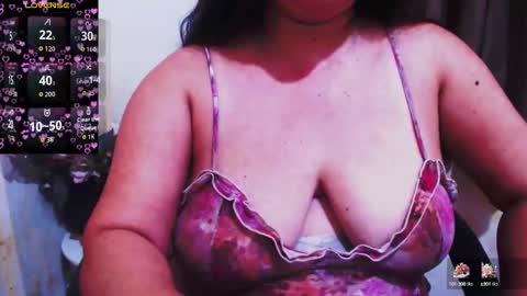 Snapshot of wildhotasianx chatting on 09.19.25 wildhotasianx online show from 09.19.25