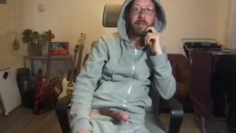 wildtux240722 online show from 04.29.26