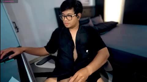 Snapshot of wildynight chatting on 01.16.26 Wildy online show from 01.16.26