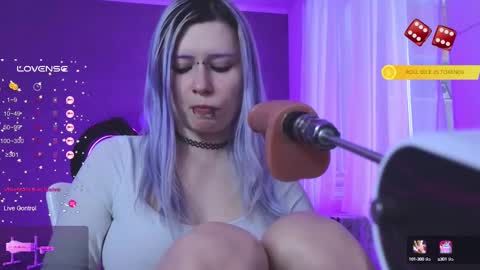 Your virtual girlfriend online show from 02.14.25