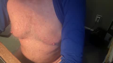 Snapshot of willbach88 chatting on 10.22.25 willbach88 online show from 10.22.25