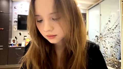 Snapshot of willenasow chatting on 02.24.26 Olivia online show from 02.24.26