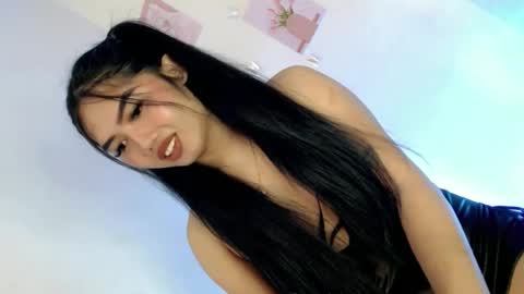 LE XI online show from 03.01.26