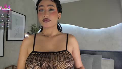 Snapshot of willow_hendrix chatting on 09.29.25 Ms Willow online show from 09.29.25
