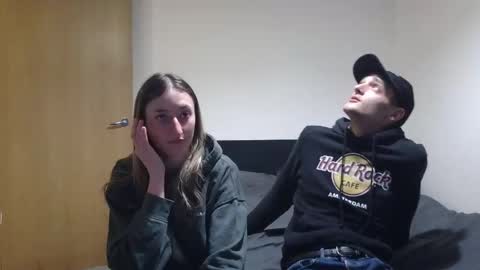 willy_est_95 online show from 05.10.26
