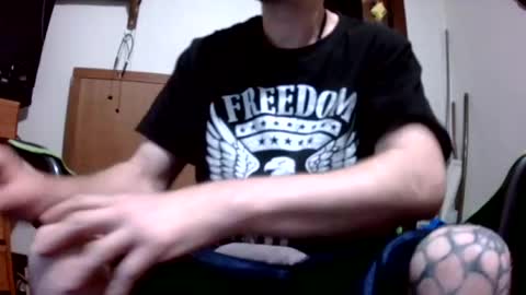 willydogg83 online show from 06.14.26