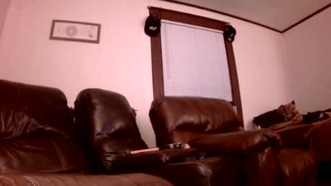 Snapshot of willydogg83 chatting on 06.21.26 willydogg83 online show from 06.21.26