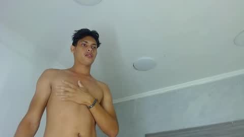 Wiltom online show from 11.13.25