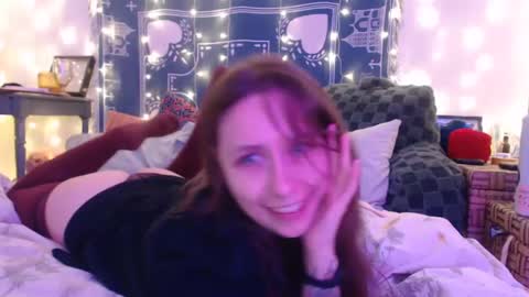 Eevie online show from 12.09.24