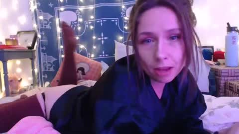 Eevie online show from 01.06.25