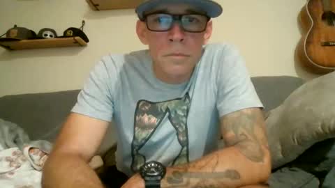 wingnutt765733 online show from 12.05.25