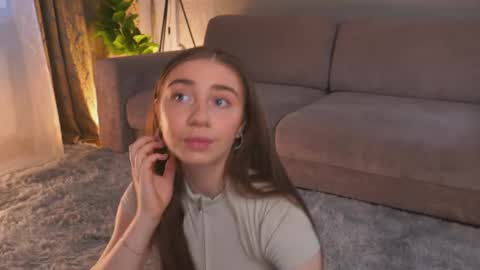 Lillian online show from 04.09.26