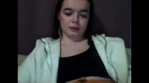 Snapshot of winter__white_rose chatting on 01.13.25 Emma online show from 01.13.25
