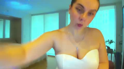 Winter Miracle online show from 01.10.25