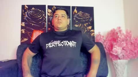 Snapshot of winy_hot chatting on 02.17.26 winy_hot online show from 02.17.26