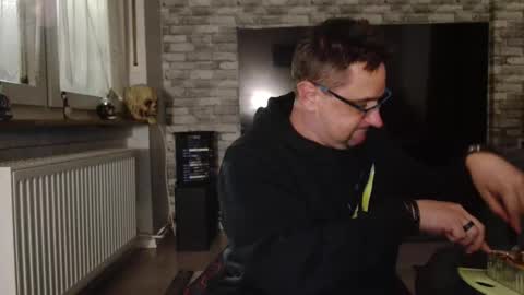 Dirty online show from 11.10.25