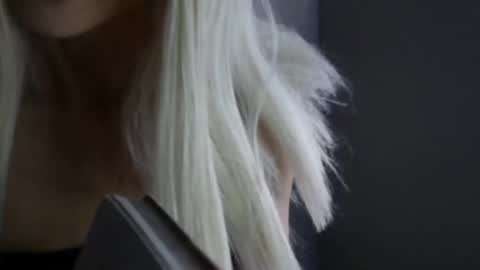 WishGoddes online show from 10.22.25