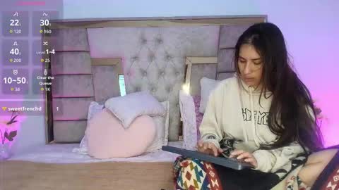 Snapshot of wishmakers_ chatting on 02.09.26 wishmakers_ online show from 02.09.26