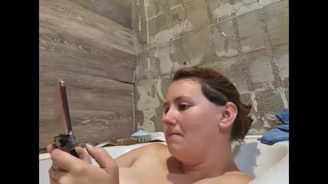 Wisteria online show from 09.22.25