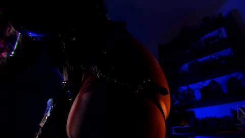 Snapshot of witch_fiona chatting on 09.11.25 Goddess of two strapons - Mr. long Don Mr. Pinky online show from 09.11.25