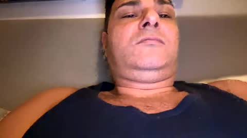 Snapshot of witebull83 chatting on 12.12.24 Witebull online show from 12.12.24