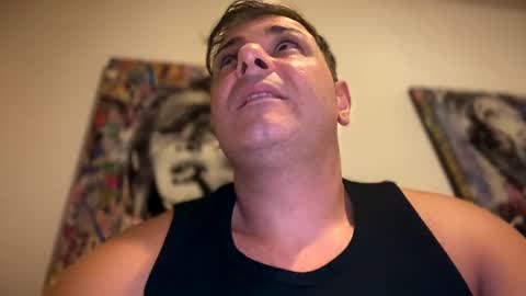 Snapshot of witebull83 chatting on 12.29.24 Witebull online show from 12.29.24