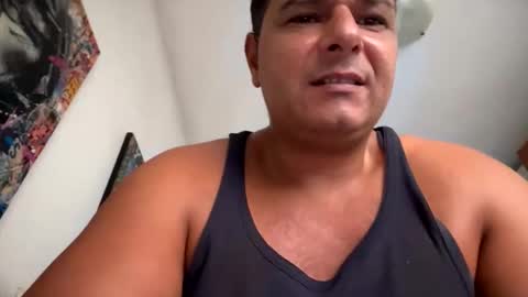 Snapshot of witebull83 chatting on 09.23.25 Witebull online show from 09.23.25