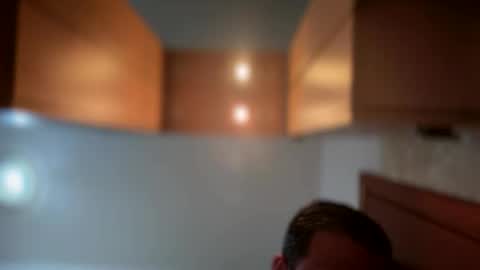 Snapshot of witebull83 chatting on 02.11.26 Witebull online show from 02.11.26