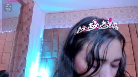 Andrea  online show from 02.18.25