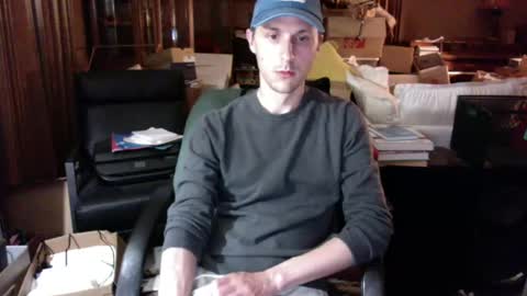 Snapshot of wizardsofwaverlypenis2 chatting on 04.18.26 the mcrib online show from 04.18.26